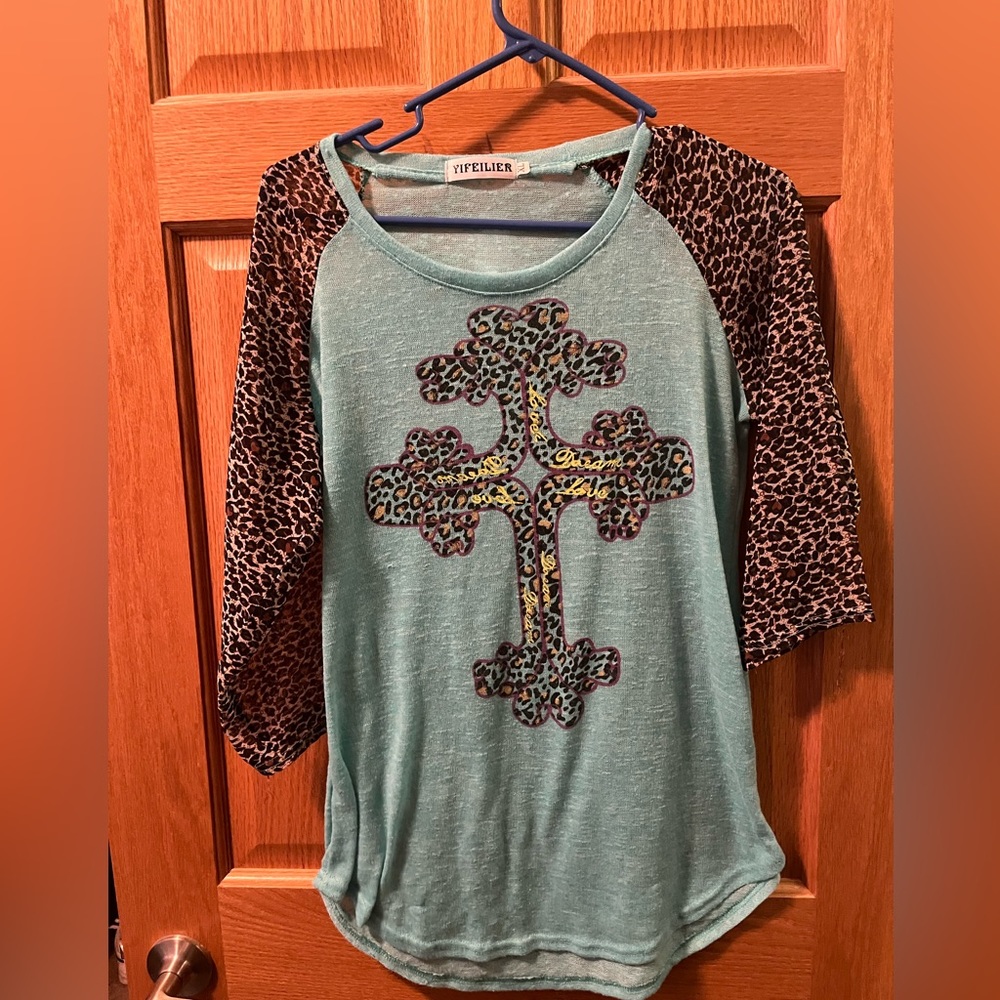 Yifeilier Simple Top